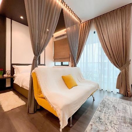 קאג'אנג Aurora Vista Homestay Bangi At Vista Bangi With Wifi Netflix Gym Sauna Coway Swimming Pool-River View מראה חיצוני תמונה