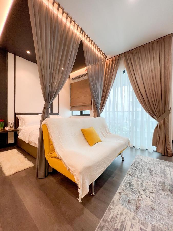 קאג'אנג Aurora Vista Homestay Bangi At Vista Bangi With Wifi Netflix Gym Sauna Coway Swimming Pool-River View מראה חיצוני תמונה