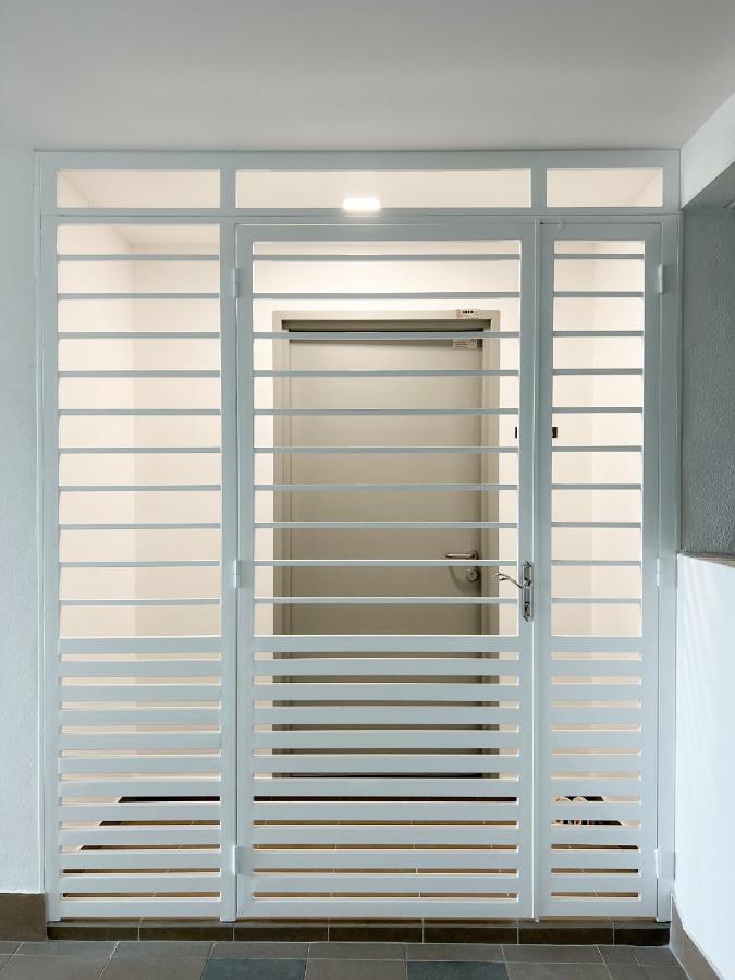 קאג'אנג Aurora Vista Homestay Bangi At Vista Bangi With Wifi Netflix Gym Sauna Coway Swimming Pool-River View מראה חיצוני תמונה