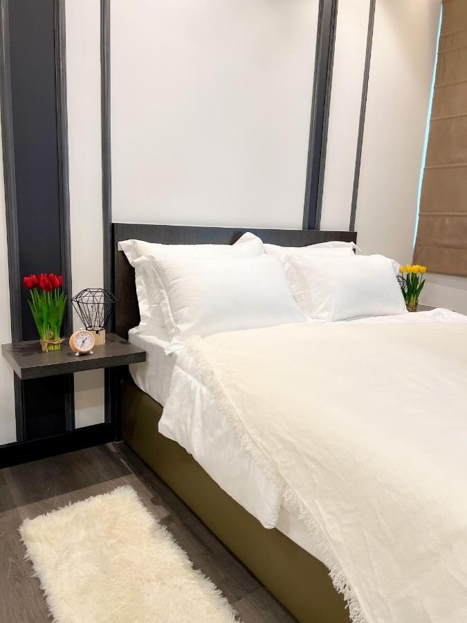 קאג'אנג Aurora Vista Homestay Bangi At Vista Bangi With Wifi Netflix Gym Sauna Coway Swimming Pool-River View מראה חיצוני תמונה