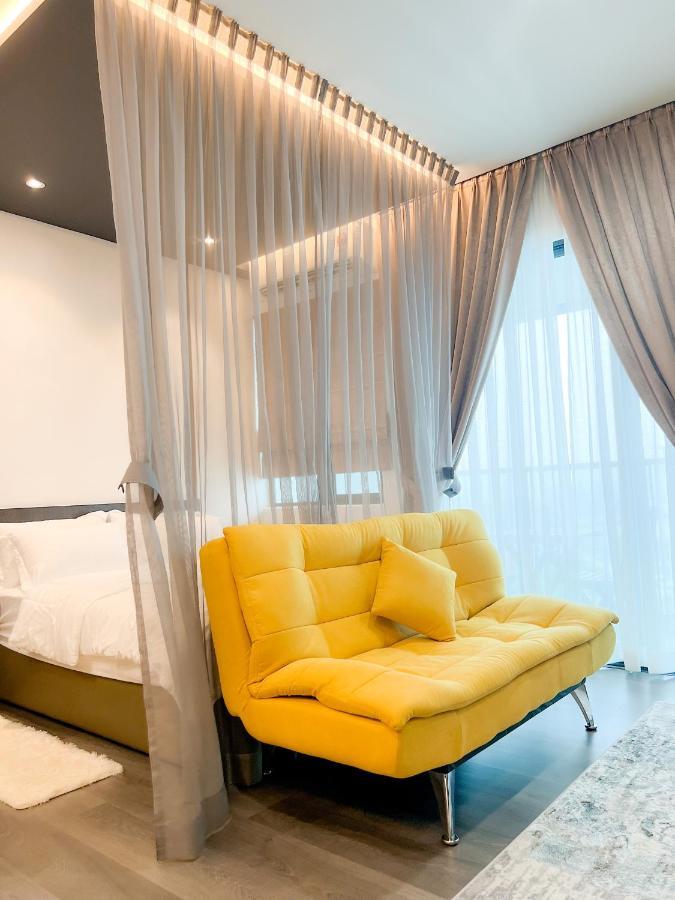 קאג'אנג Aurora Vista Homestay Bangi At Vista Bangi With Wifi Netflix Gym Sauna Coway Swimming Pool-River View מראה חיצוני תמונה