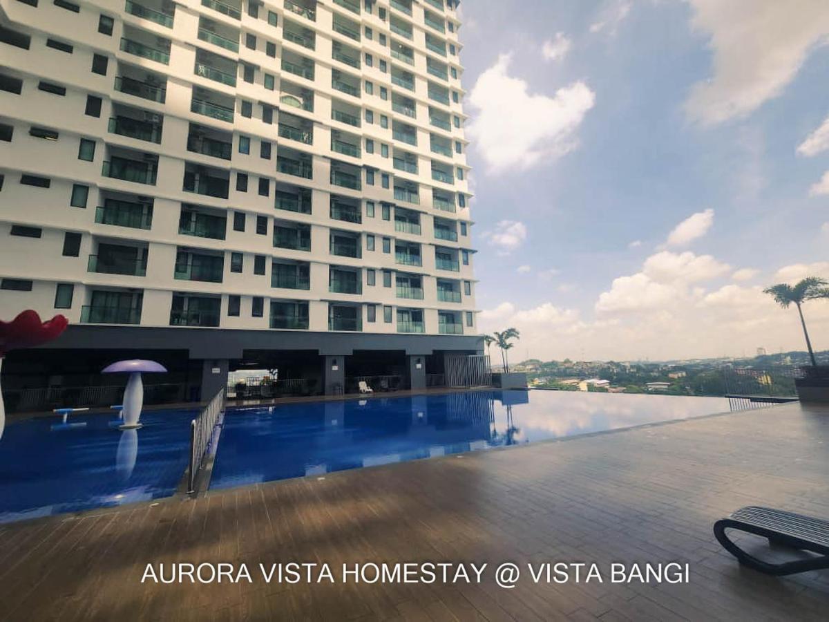 קאג'אנג Aurora Vista Homestay Bangi At Vista Bangi With Wifi Netflix Gym Sauna Coway Swimming Pool-River View מראה חיצוני תמונה