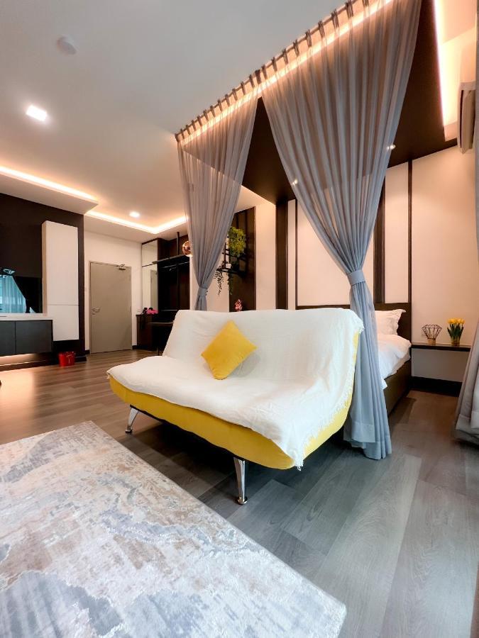 קאג'אנג Aurora Vista Homestay Bangi At Vista Bangi With Wifi Netflix Gym Sauna Coway Swimming Pool-River View מראה חיצוני תמונה
